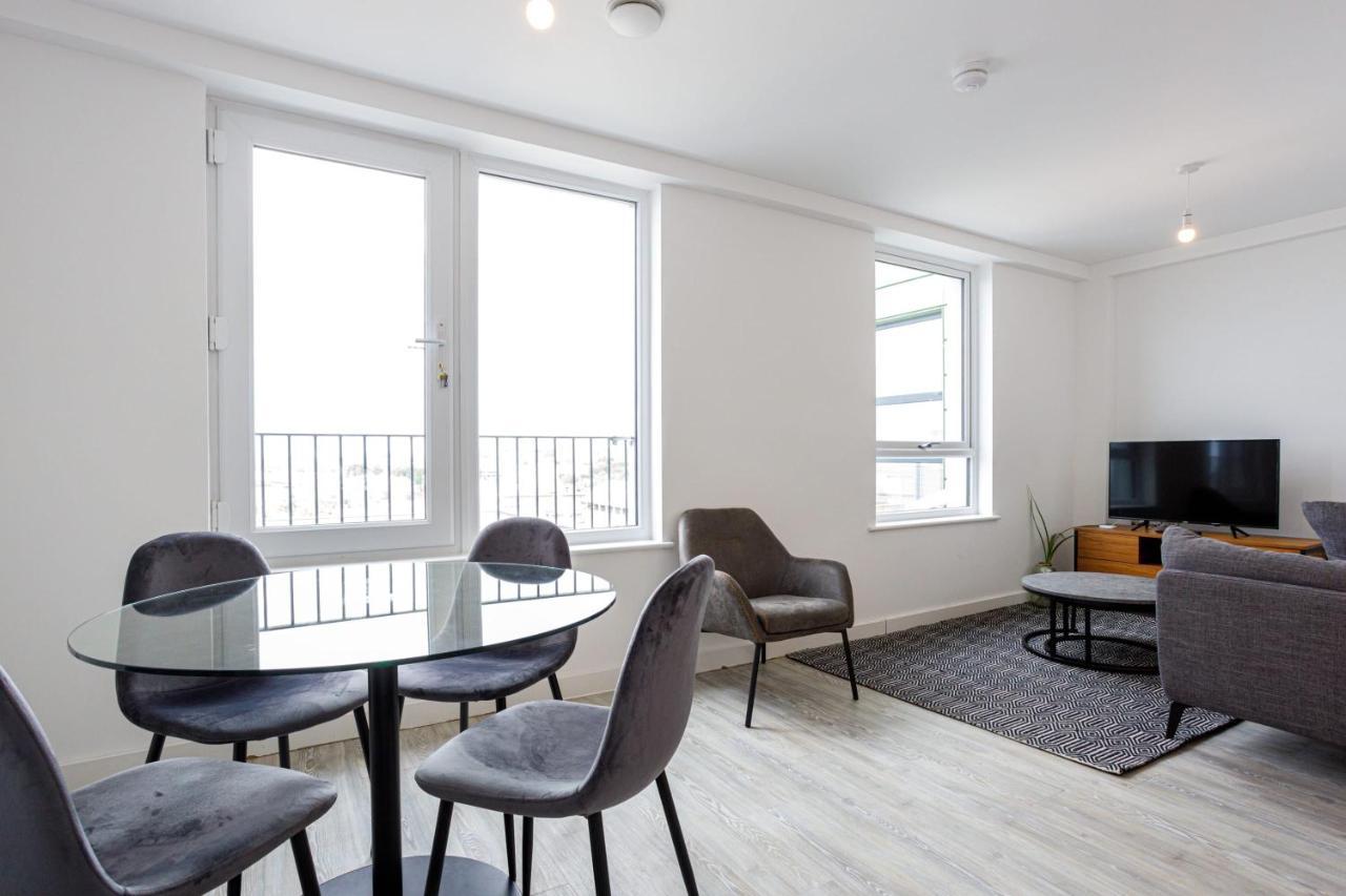Contemporary 2 Bedroom Duplex In Salford מנצ'סטר מראה חיצוני תמונה