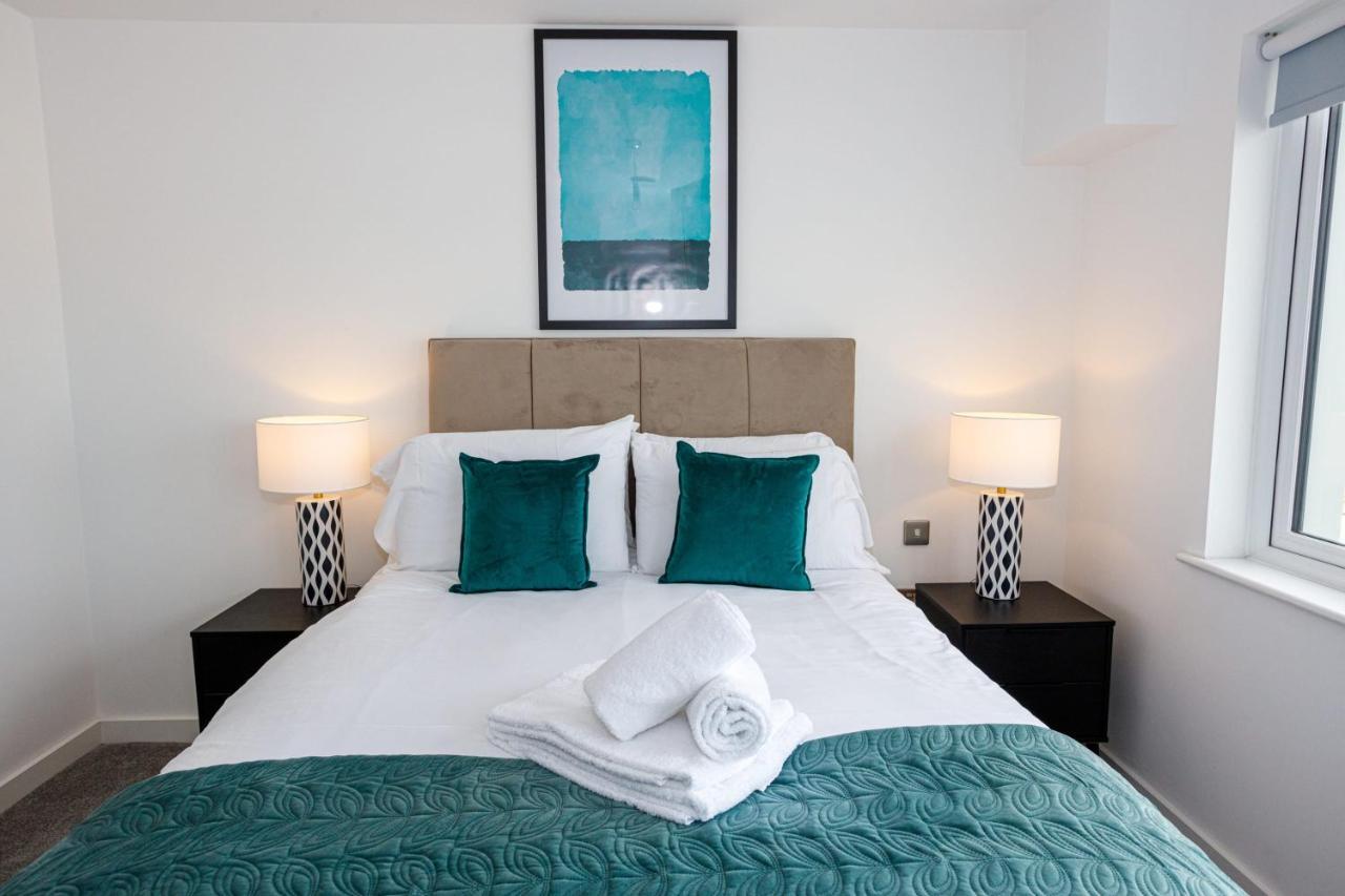 Contemporary 2 Bedroom Duplex In Salford מנצ'סטר מראה חיצוני תמונה